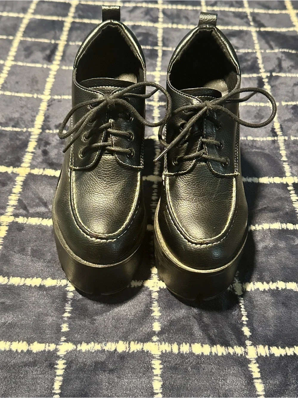 Chunky Platform Lace-Up Heels in Black